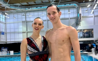 Emma Garcia va ser tercera a la Copa del Món de rutina tècnica del duel mixt | @nataciocat